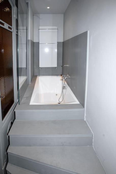 Apartament Charme And Relax In Downtown Parma Zewnętrze zdjęcie